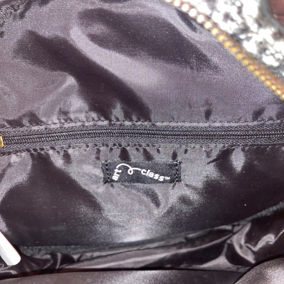 Art Class Girls Small Backpack Purse Bag Black & White - Picture 10 of 14